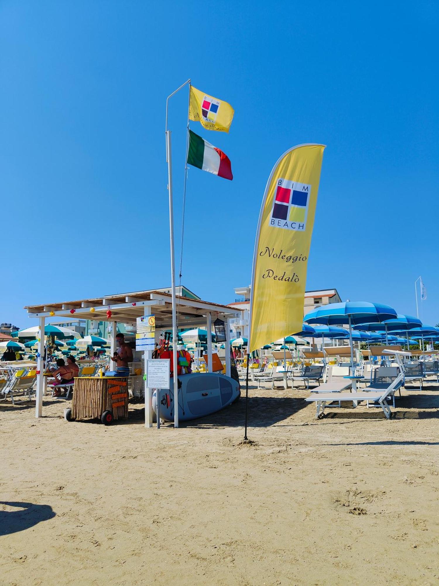Hotel Cola Bellaria-Igea Marina Exterior foto